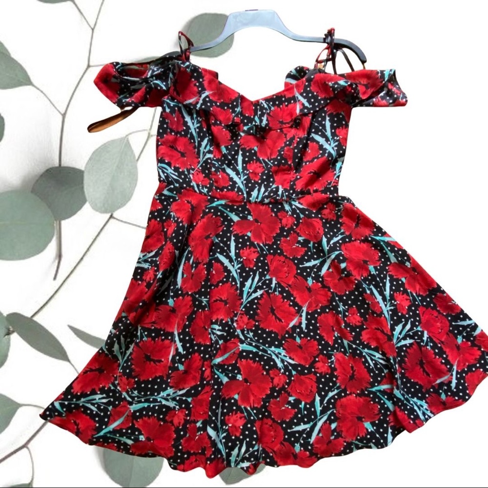 B. Darlin dress - size 9/10